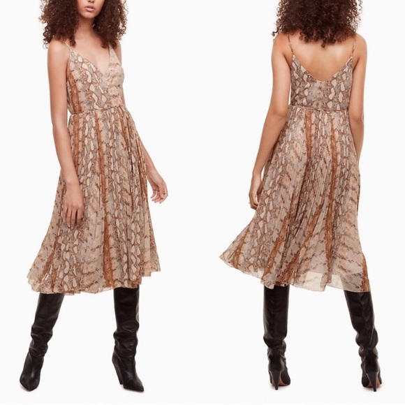 Aritzia Wilfred Pleated Midi Dress Snake Print Neutral Size Small - Picture 4 of 5